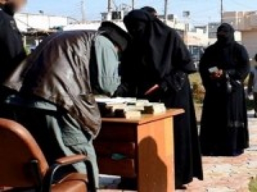 İŞİD-in misirli komandiri 4 milyon dollar “zəkat” pulunu götürərək, Suriyadan qaçıb